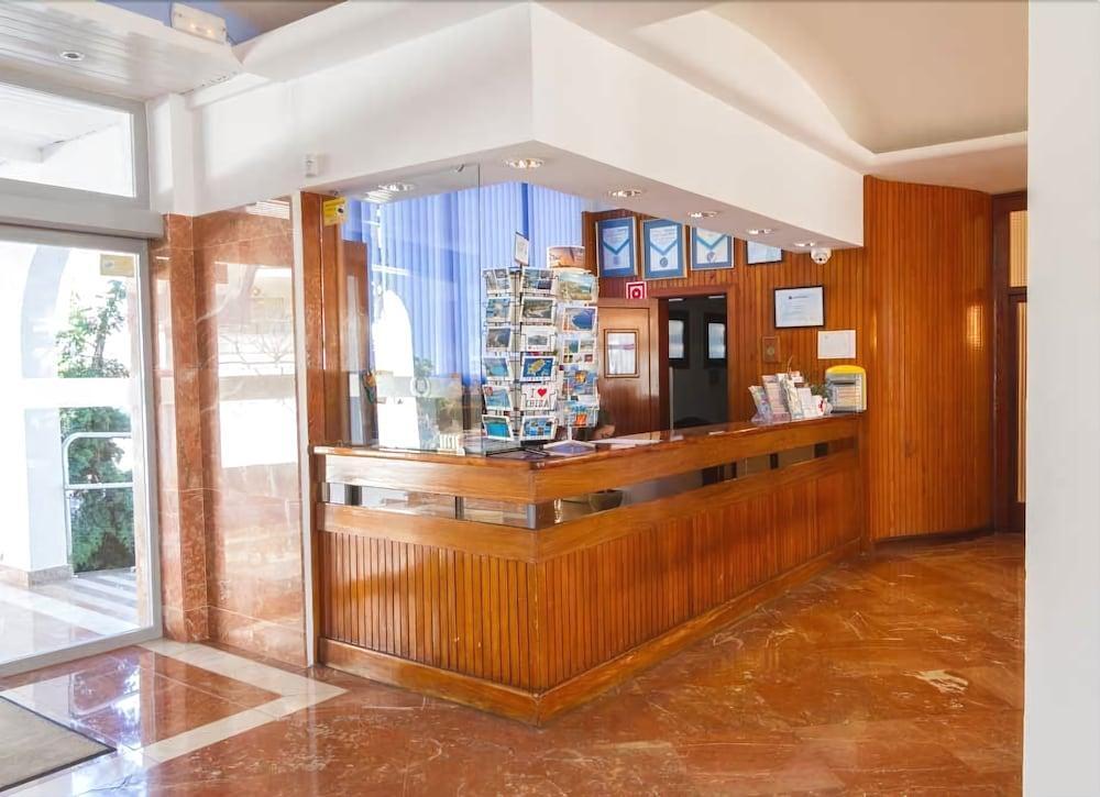 Hotel Riomar, Ibiza, A Tribute Portfolio Hotel Santa Eularia des Riu Eksteriør billede